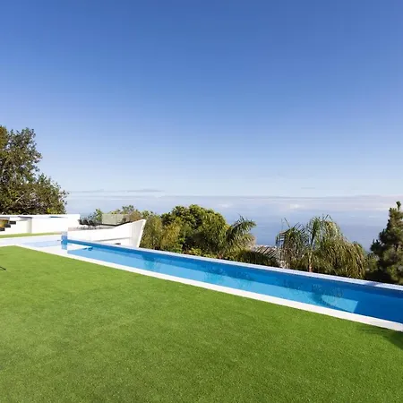 Home2book Finca La Golosa 3 Cozy Studio, Terrace لا أوروتافا